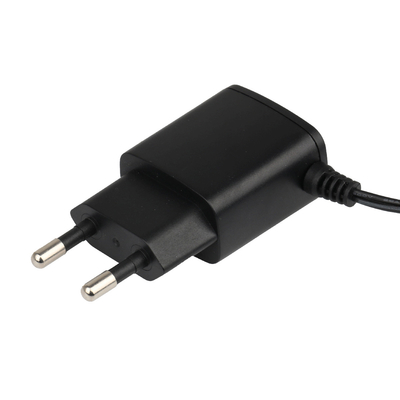 GS Disetujui Universal Switching Power Adapter 14V 0.5A 6W VI Tingkat Efisiensi Energi