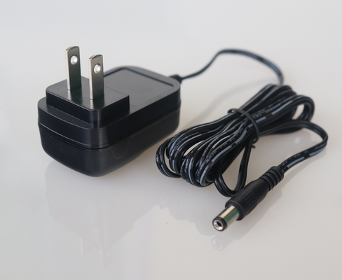 4.5W 9 Volt 500ma Power Supply US Plug Power Adapter Dengan Kepatuhan IEC62368