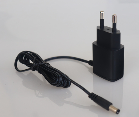 Switching Adaptor 9v 500mA Saklar Keluaran Tunggal Adaptor Daya Plug EURO