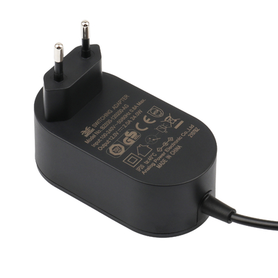 Tingkat Efisiensi VI 1a Adaptor Daya 30.5V Adaptor Penyapu Vakum PLUG UE
