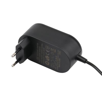 Tingkat Efisiensi VI 1a Adaptor Daya 30.5V Adaptor Penyapu Vakum PLUG UE