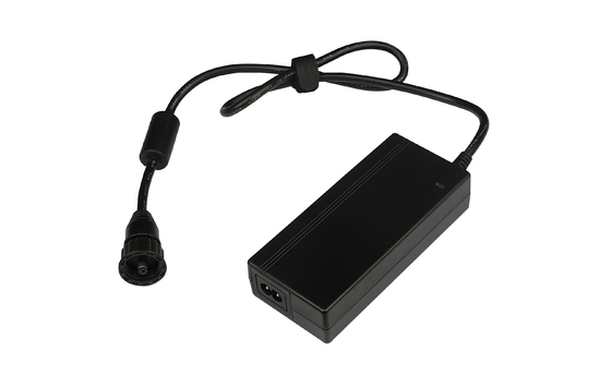 Adaptor Daya Desktop Sertifikat UL Keamanan Tinggi 12V 7A